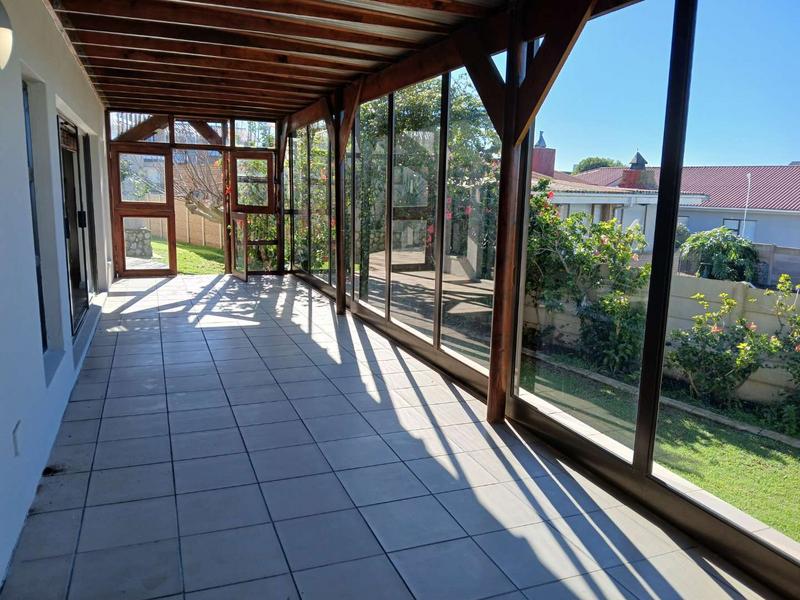 4 Bedroom Property for Sale in Stilbaai Wes Western Cape